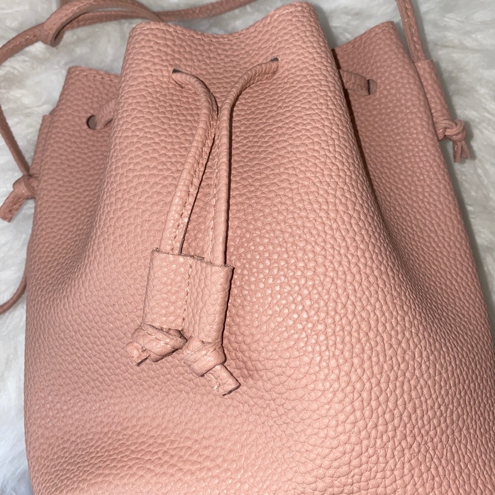 women’s pink crossbody bag